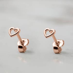 Tiny Heart Stud Earrings, 9K 14K 18K Gold Earrings, Rose Gold, Small Gold Heart Frame, Women&#39;s Earrings, Mini Stud Earrings, Girlfriend Gift