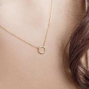 Solid Gold Circle Necklace, Yellow Gold, 9K 14K 18K Gold Necklace, Women&#39;s Gift, Dainty Gold Tiny Circle, Geometric Circle Frame Pendant