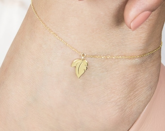 Tiny Gold Leaf Charm Anklet, 9K 14K 18K Yellow Gold Anklet, Solid Gold Summer Anklet, Dainty Floral Charm, Gift For Daughter, Nature Jewelry