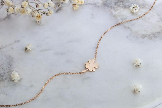 Lucky clearance clover bracelet