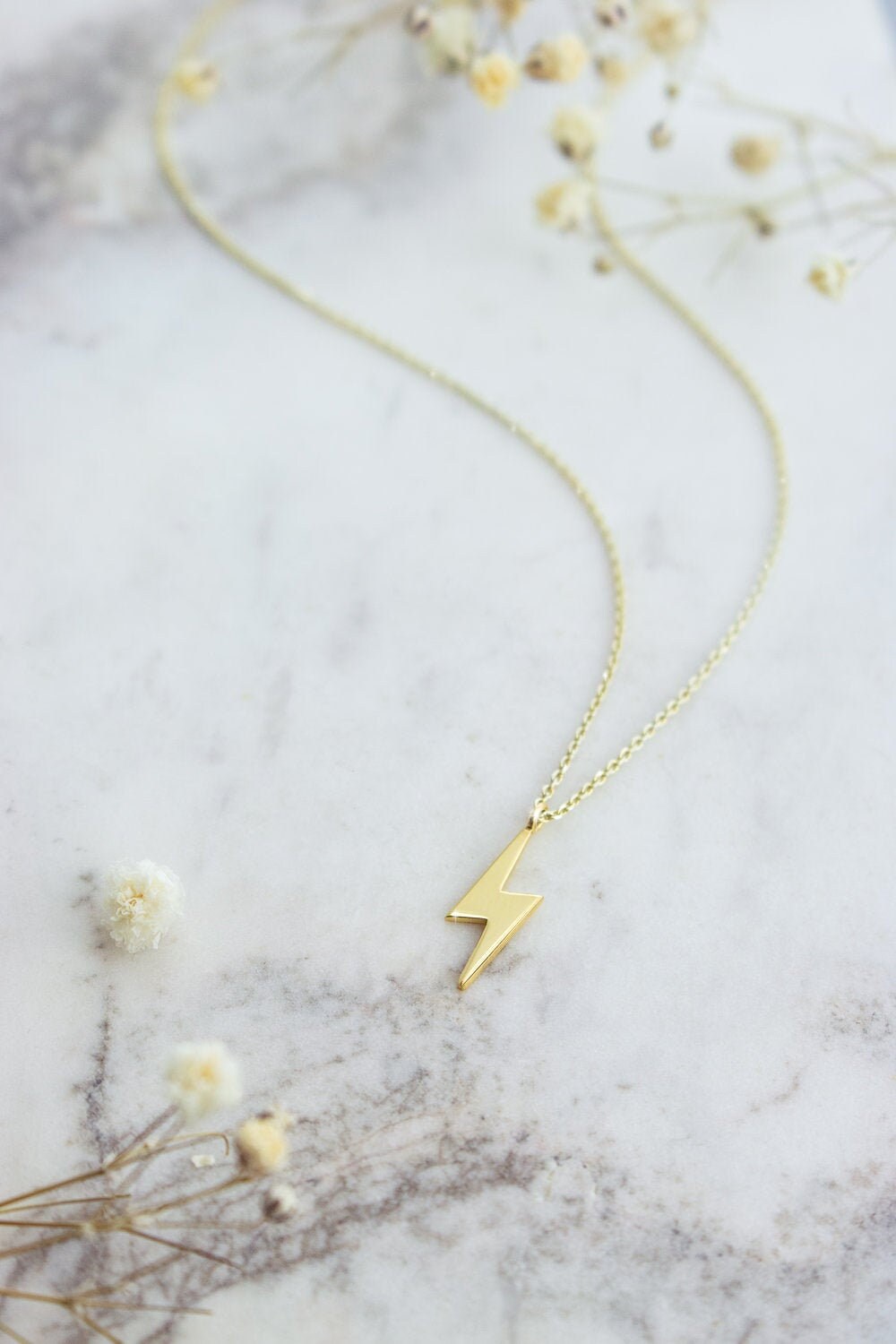 Tiny Lightning Bolt Pendant, 9K 14K 18K Gold Necklace, Lightning Jewelry,  Gold Lightning Charm, Gold Lightning Bolt Necklace, Gift for Her 