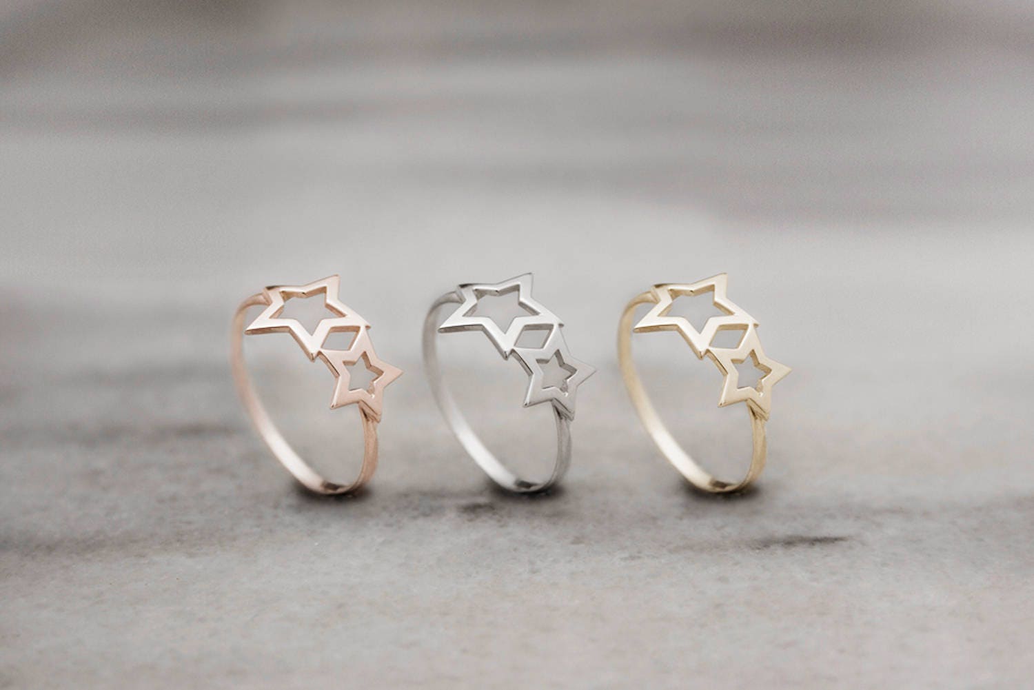 Bague double etoile jonc en or deux etoiles en or bague en or 9 carats 14 carats 18 carats jaune blanc ou rose cadre etoile cadeau pour femme bijoux celestes Etsy France