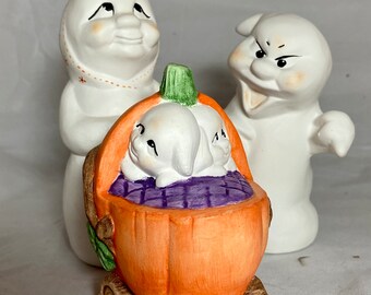 Gripin’ Dad and Tolerant Mom ghosts with Stroller