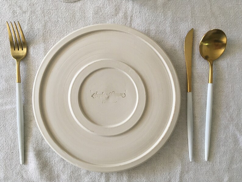 Green Ceramic Dinner Plate 23.5 with white clay