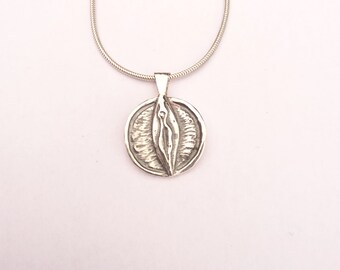 Sterling Silver Ciltcoin Vagina Charm Pendant Sterling Silver Ciltcoin Vagina Charm Pendant