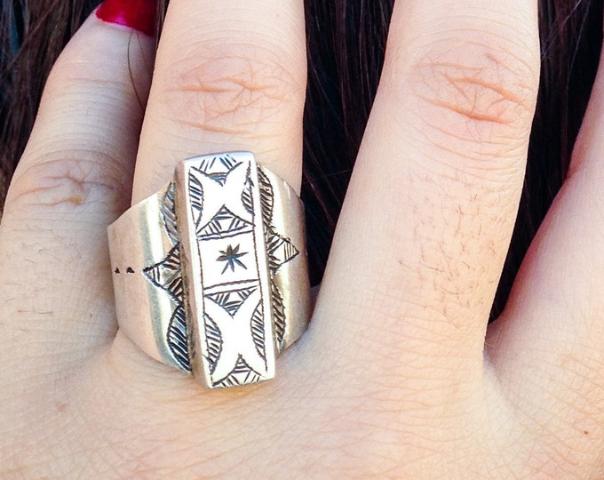 bague touareg argent massif,fait a main,bague touareg du mali,boho ring,ebony ring graver,artisans touareg bijoux,africain bague