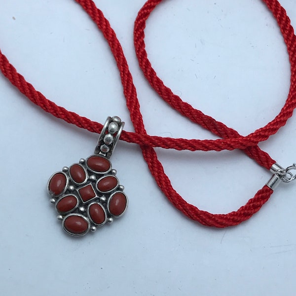 collier argent 925 avec corail rouge algerie kbayle pendentif corail