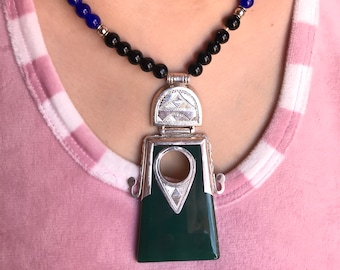Tuareg Necklace: Green Agate & 999 Silver Pendant, Berber Jewelry