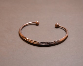 Vintage Berber Copper Bracelet: Moroccan Tribal Jewelry, 1960s