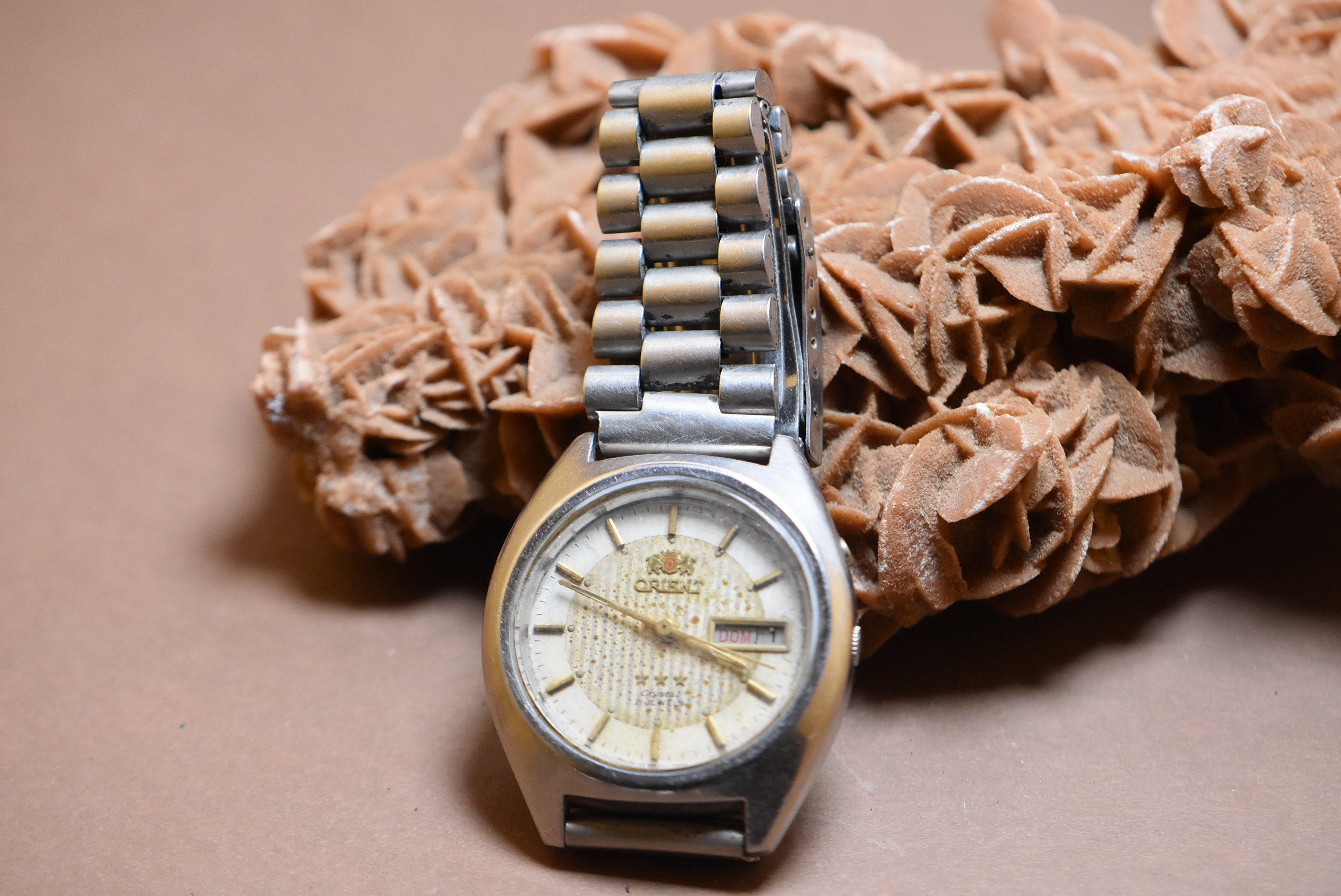 Vintage ORIENT Watch Automatic 21 Jewels Water Resistant day
