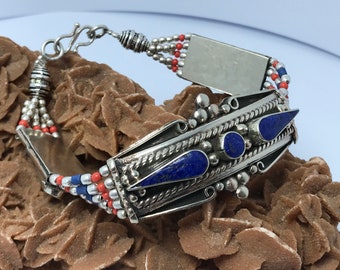 Tibetan Lapis Lazuli Bracelet: Coral Boho Ethnic Jewelry