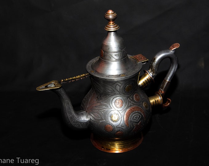 Mauritanian Tuareg Teapot , Tuareg Teapot Moroccan Sahara , Western Moroccan Sahara Teapot