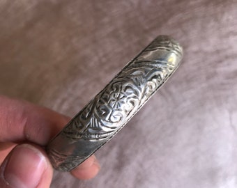 Berber Silver Bangle Bracelet: Moroccan Openwork Design