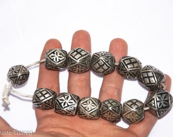 Maroc tribal Berbère lot de 12 Perles facettées d'argent pour colliers