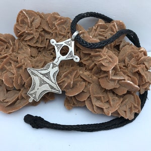 TUAREG CROSS,TIMIA cross,Tuareg amulet,African jewelry,Tuareg talisman,ethnic jewelry