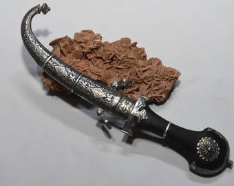 Arabic Dagger Islamique Dagger, Couteau islamique, Jambuya Khanjar , Poignard fait main , Koummya , Poignard touareg, Couteau gainé