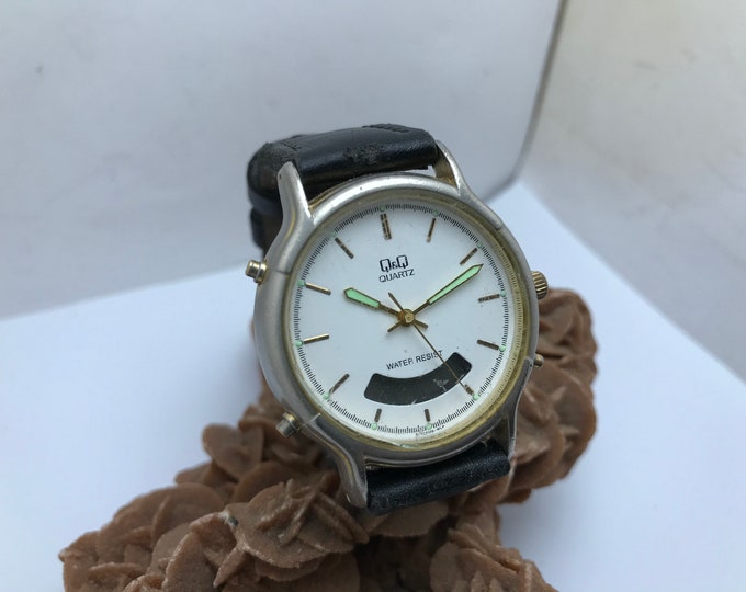 Vintage Watch – Q&Q QUARTZ , old watches swiss