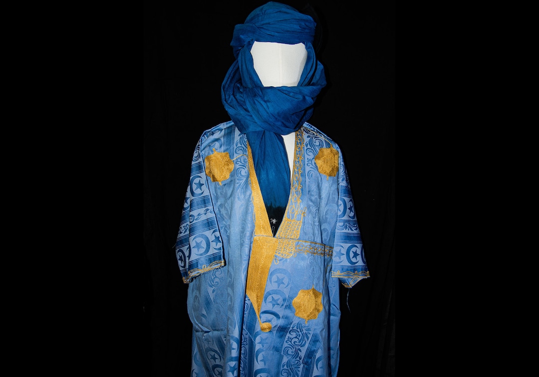 Tuareg Clothing Gandora With Tuareg Scarf , Berber Djellaba Sahraoui