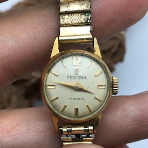 VINTAGE FESTINA gold plated ladies  watch swiss MADE 17J