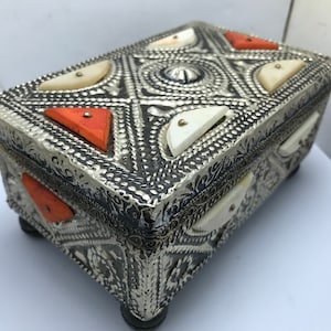 craft jewelry box handmade ,ethnic berber box moroccan,jewelry box,tuareg box,african box
