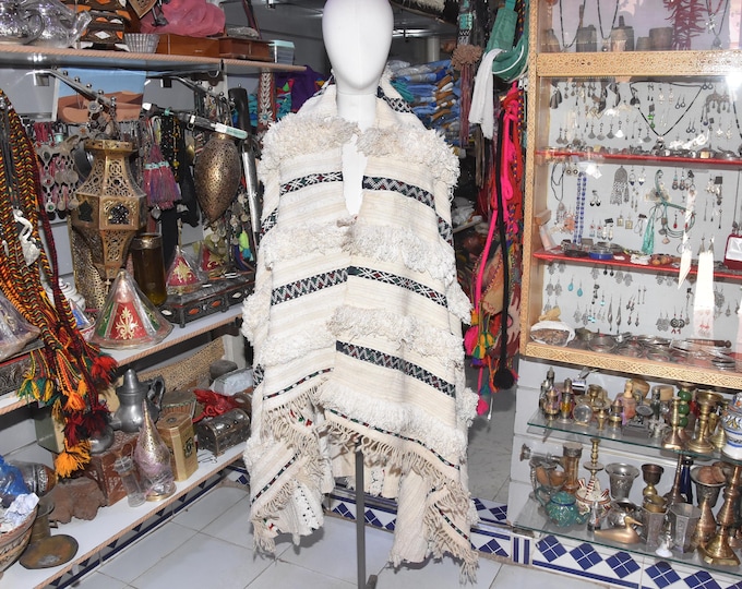 Ait Atta. Old Berber handira , old vintage berber handira