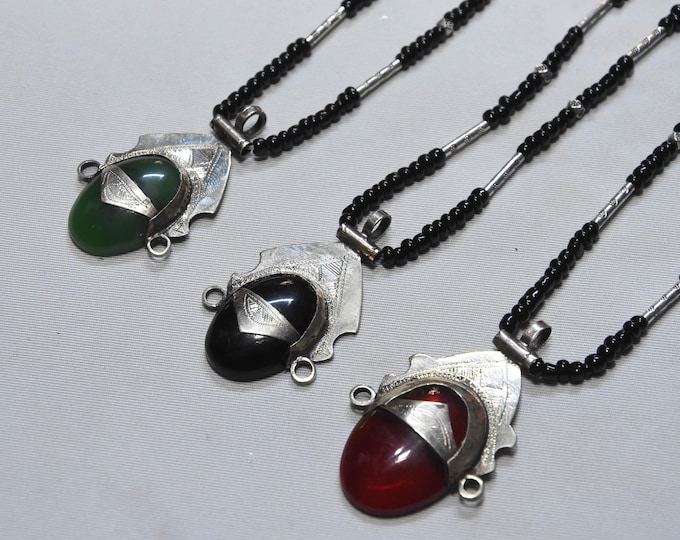 Handcrafted Vintage Tuareg Berber Silver Necklace with Carnelian Agate and Onyx Beads