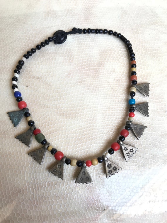 Maroc – Superbe collier berbère avec pendentif anc