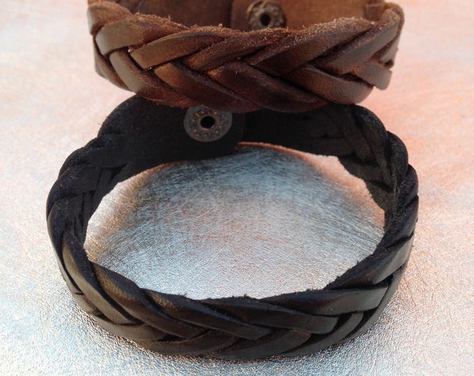 bracelet cuir chameaux fait par main des artisans touareg,tribal,boho,ethniqu