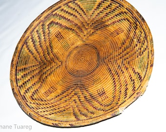 Handwoven Vintage Moroccan Berber Straw Basket Platter - 55cm