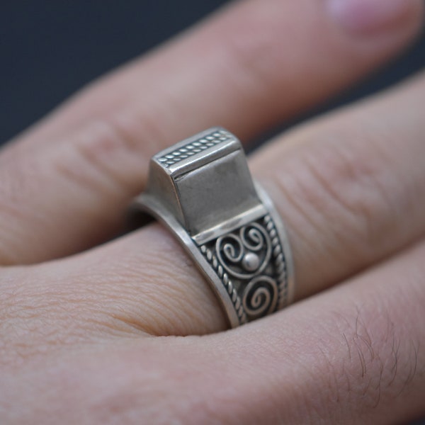 Vintage Bague filigrane en pyramide , argent sterling ring handmade silver filigran ring