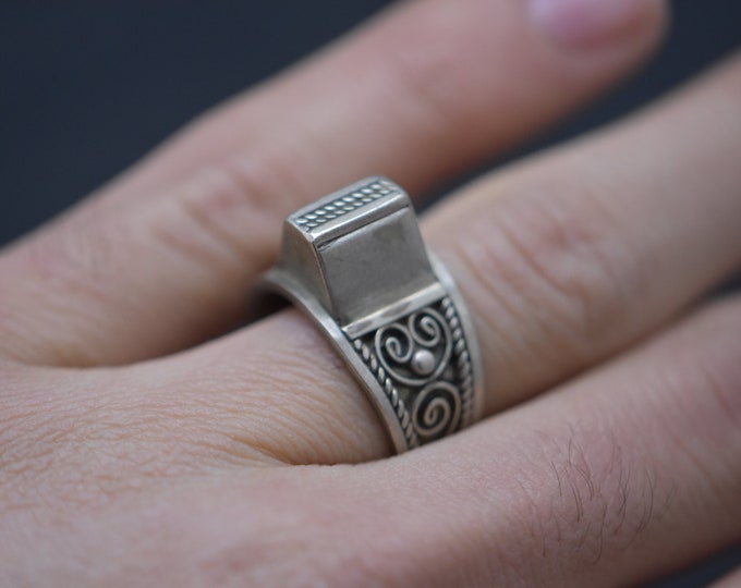 Vintage Bague filigrane en pyramide , argent sterling ring handmade silver filigran ring