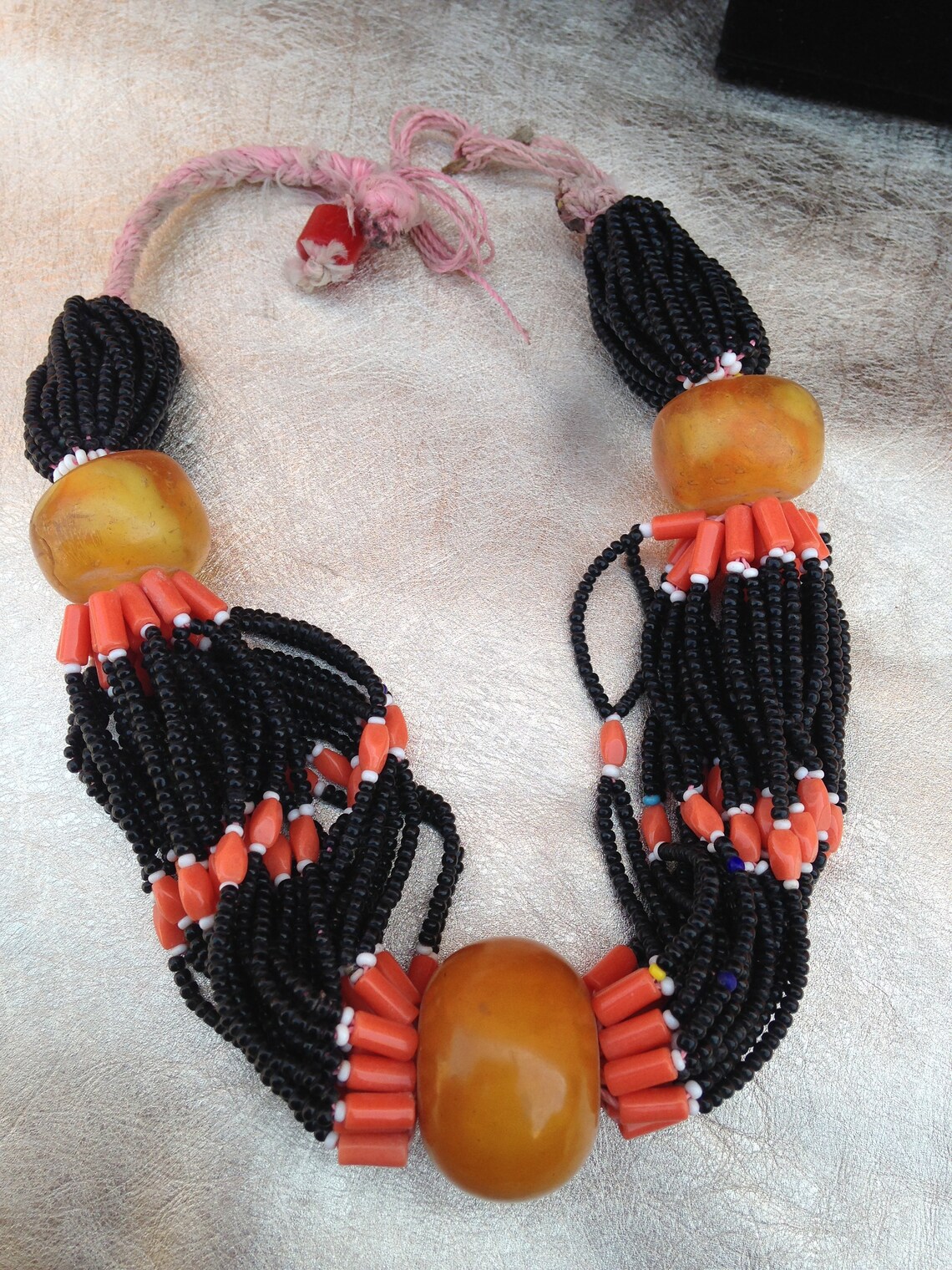Collier Multi-rangs Avec Perles Transparentes - Création Sans Marque, Style élégant Et Lumineux