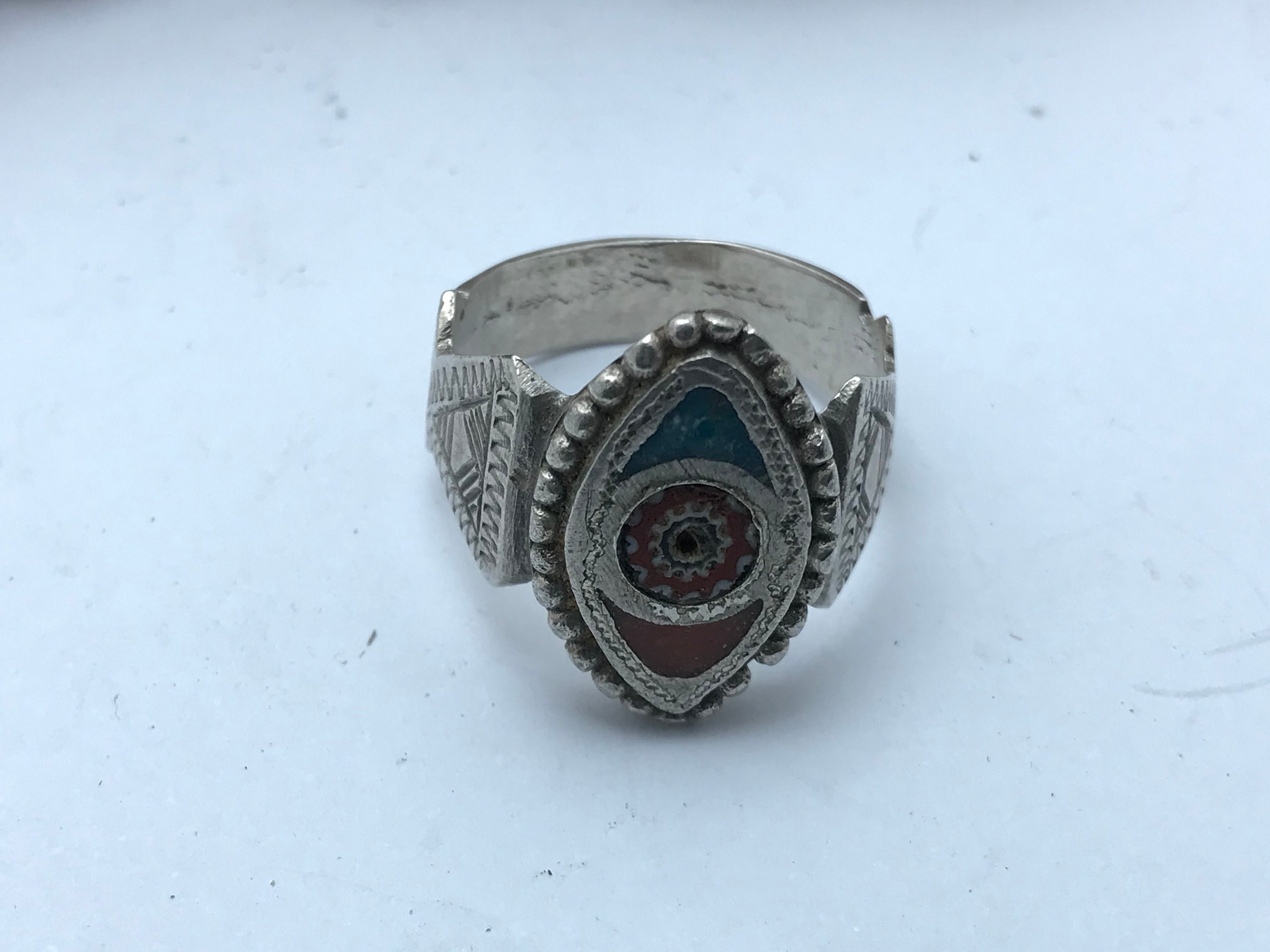 Bague Ancienne En Argent Massif - Taille 60 - Poids 3,6 G - Pierre Dure - Vintage