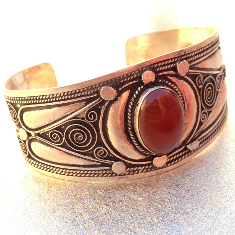 Bracelet berbere argent fait par main des artisans de tiznit maroc