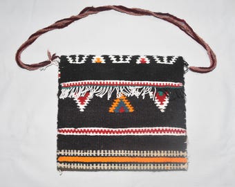 Vintage Kilim Crossbody Bag - Moroccan Berber Wool Pouch - Colorful Tribal Shoulder Bag