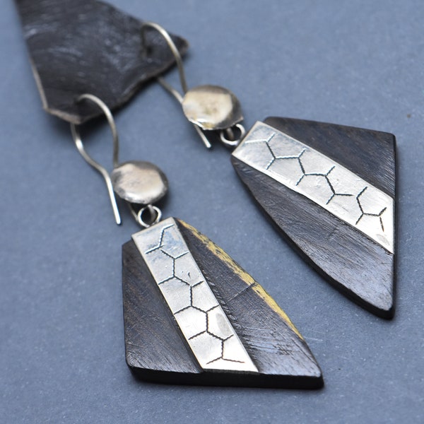 TUAREG EBONY and Tuareg Silver Melange Hand Etched Earrings, Ethnic Boho, Touareg. Bijoux Ethnics, Berbere