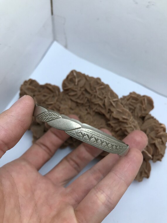 Bracelet Argenté Ancien – Style Vintage Années 60 – Pour Femme – État Occasion à Vérifier