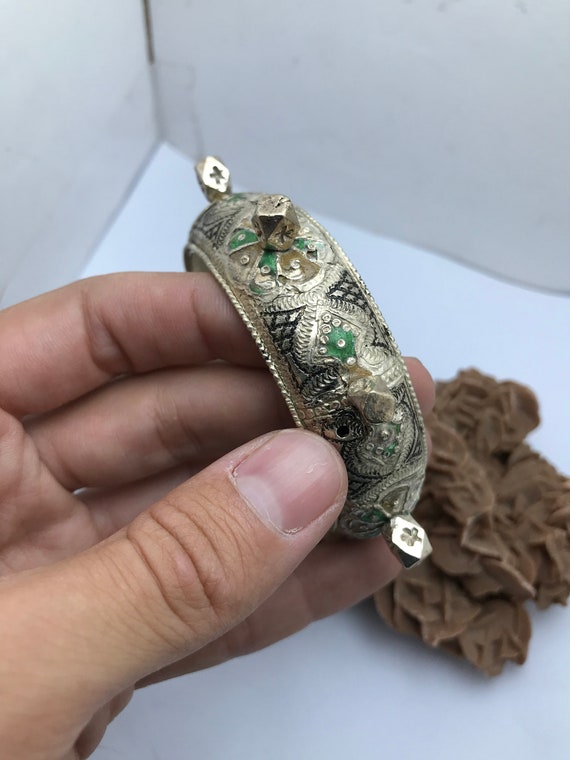 Bracelet Berbère Ancien En Argent Massif Du Haut Atlas - Argent Sterling, Sans Fermoir, Pièce De Collection Décennies