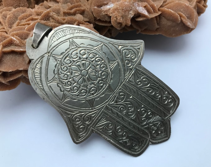 KHAMSA-HAMSA Vintage silver Berber Khamsa pendant with etched design,Morocco-North Africa