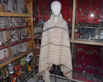 Berber Woman's Mantle Old - Tahendirt - handira vintage Ait Hadiddu Tribe, Morocco