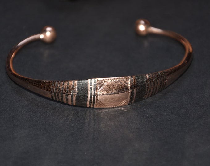Tuareg Ethnic Cuff  , Tuareg copper brass bracelet ebony handmade, solide bangle
