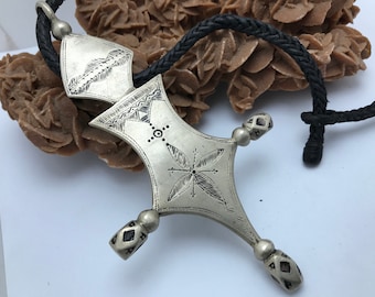 Old Fine Tuareg Cross - Iférouane - Niger
