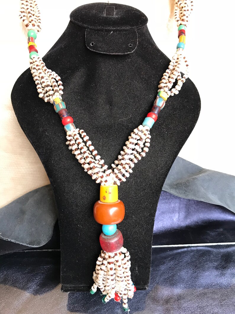 ancienne collier Superbe perle rocaille mauritanien et collier d\u2019ambre V\u00e9ritable