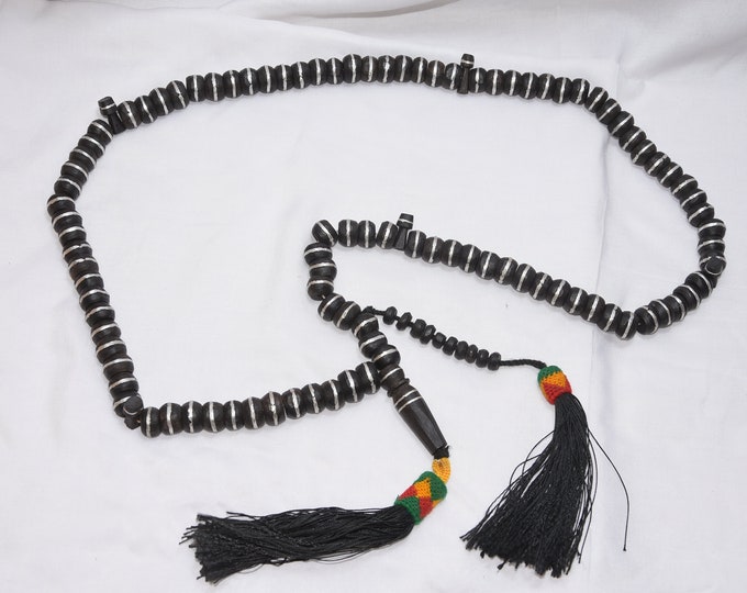 Mauritanie – ethnique Tasbih en bois ébène incrusté d’argent ,tribal ancienne tasbih touareg