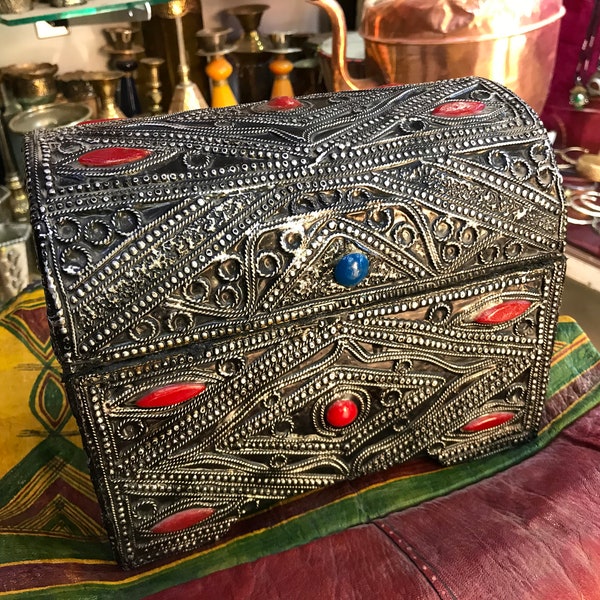 berber moroccan jewelry box, handmade box jewelry