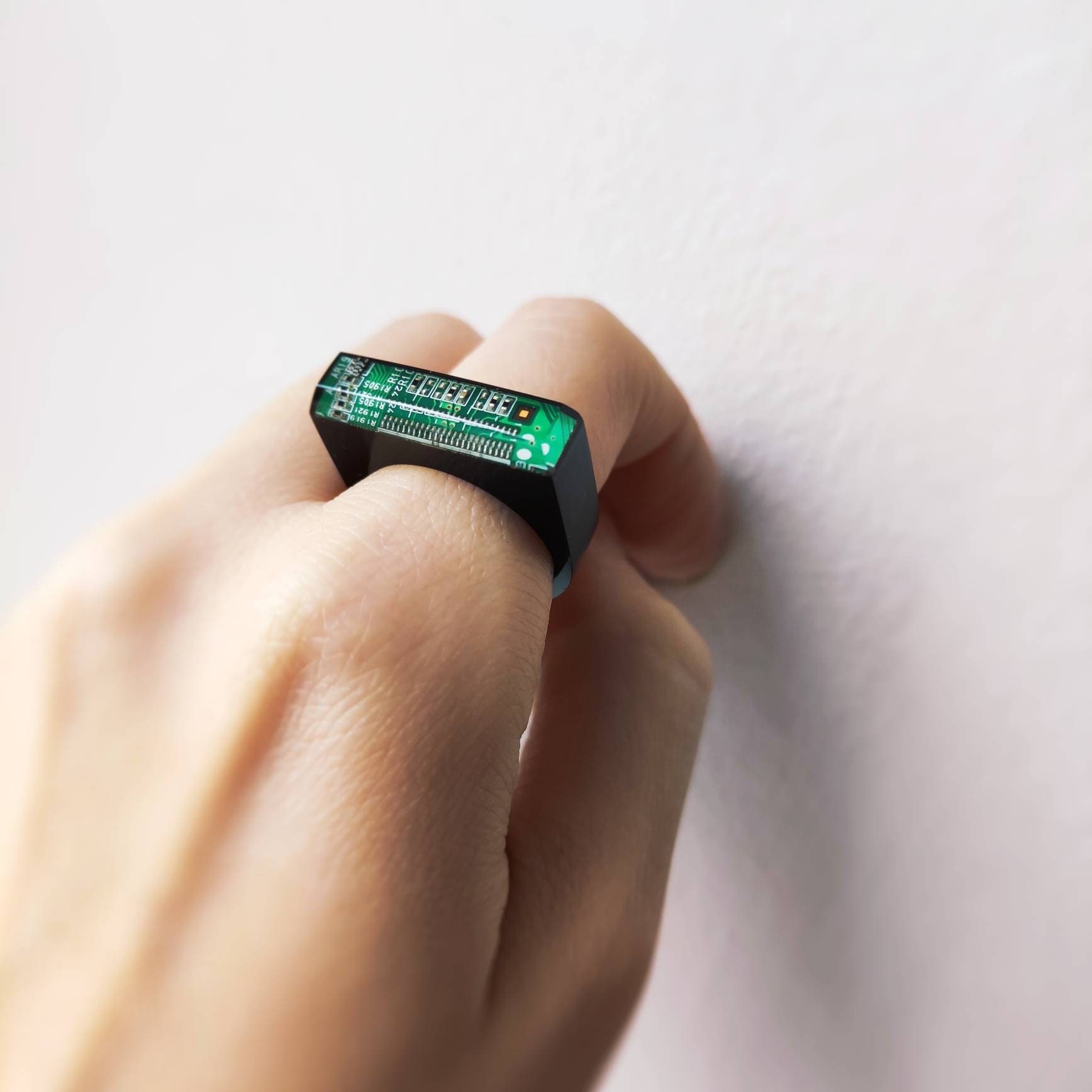 ATtiny85 Ring Watch | Arduino, Electronics projects diy, Arduino projects