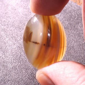 Ágata Montana, piedra preciosa de diseño, musgo en ágata bandeada, cabujón único