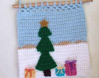 Crochet Christmas Wall Hanging, crochet Christmas decoration, Christmas crochet pattern, crochet wall hanging pattern, crochet home decor
