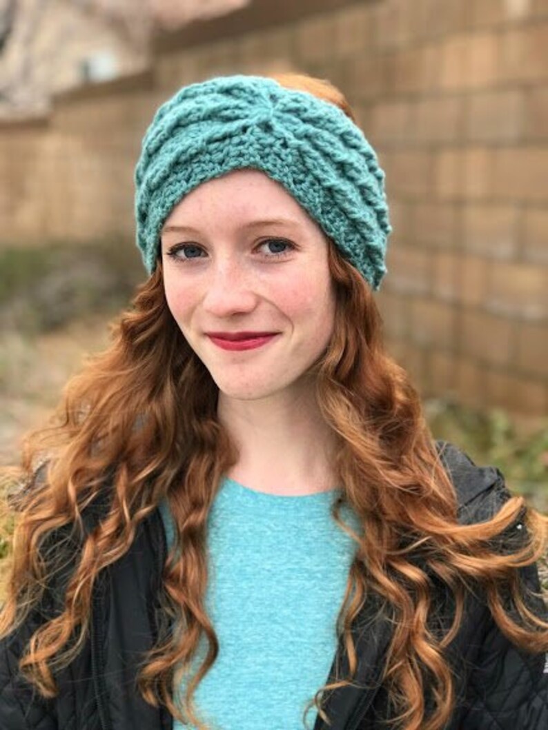 PDF Crochet Pattern: Alicia Ear Warmer Crochet Pattern, crochet headband pattern, crochet ear warmer, crochet headwrap, women's crochet image 4