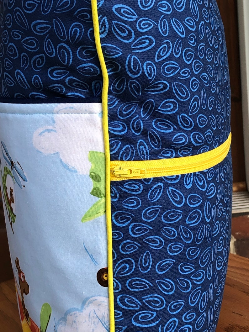 Handmade With Piping And Zipper Flying Ace Dog Reading Pocket Pillow Cover
